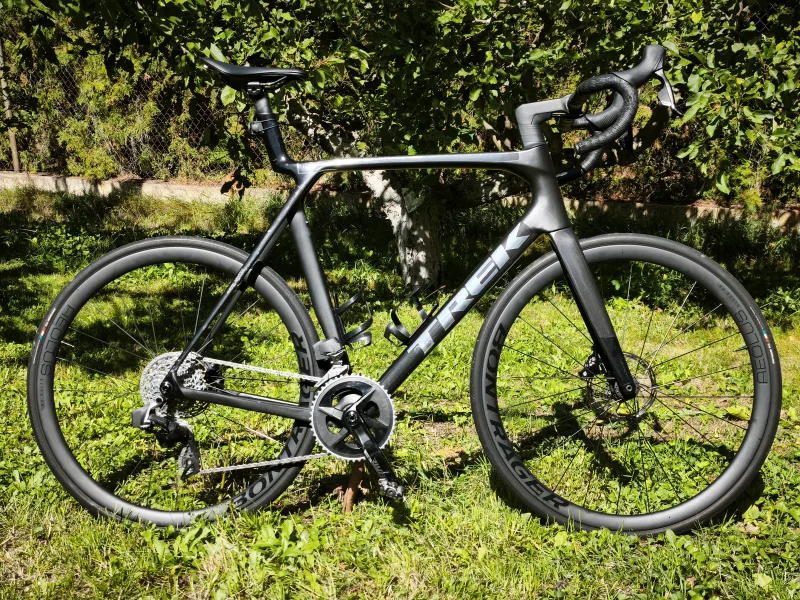 Trek Madone SL 6 AXS Gen 8